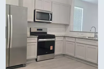 15006 English Rose, Conroe, TX 77302 - Photo 4