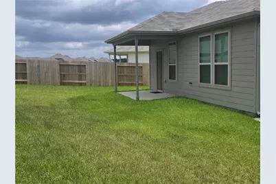15006 English Rose, Conroe, TX 77302 - Photo 6