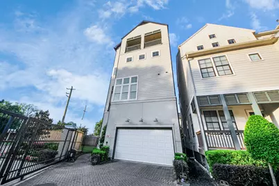 4005 Woodshire Village Estates, Houston, TX 77025 - Photo 4