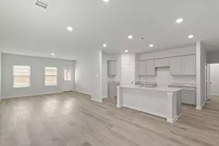 506 Shoreview Dr, Willis, TX 77303 - Photo 6