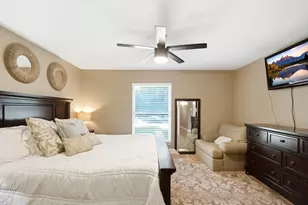 3002 Beluche Dr, Galveston, TX 77551 - Photo 16