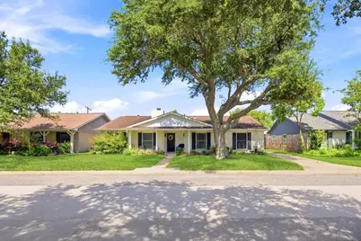 3002 Beluche Drive, Galveston, TX 77551 - Photo 1