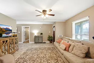 3002 Beluche Dr, Galveston, TX 77551 - Photo 4