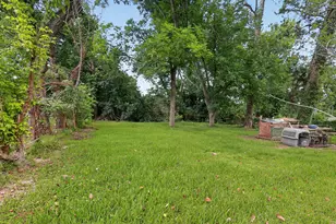 7510 Touchstone St, Houston, TX 77028 - Photo 14