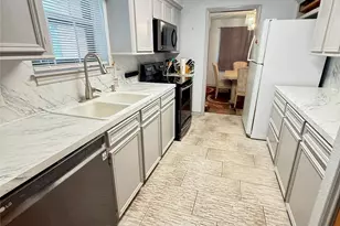 1410 S Dance Dr, West Columbia, TX 77486 - Photo 22