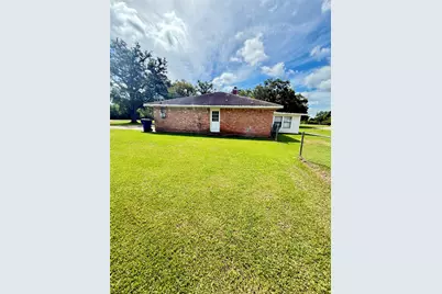 1410 S Dance Drive, West Columbia, TX 77486 - Photo 4