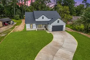 315 Autumn Oak St, New Caney, TX 77357 - Photo 12