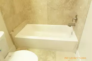 74 N Hutcheson St, Houston, TX 77003 - Photo 10