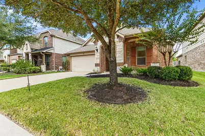 21380 Kings Guild Lane, Kingwood, TX 77339 - Photo 2