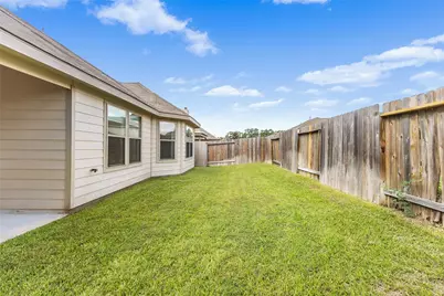 21380 Kings Guild Lane, Kingwood, TX 77339 - Photo 24
