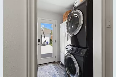 6726 Cindy Lane, Houston, TX 77008 - Photo 28