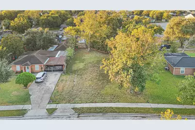 1406 Lawrence Avenue, Pasadena, TX 77506 - Photo 1