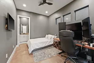 5602 Blossom St, Houston, TX 77007 - Photo 20