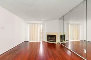 12550 Whittington Dr, Houston, TX 77077 - Photo 2