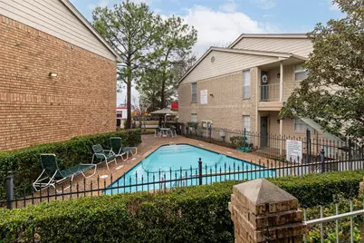 12550 Whittington Drive #704, Houston, TX 77077 - Photo 18