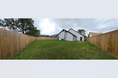 128 Lasso Street, Angleton, TX 77515 - Photo 28