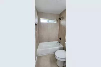 128 Lasso Street, Angleton, TX 77515 - Photo 24