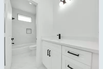 4002 Bennington Street, Houston, TX 77016 - Photo 32