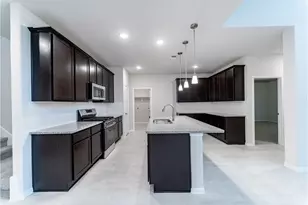 2818 Blue Iolite Dr, Iowa Colony, TX 77583 - Photo 6
