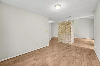 11906 N Fairhollow Lane, Houston, TX 77043 - Photo 6