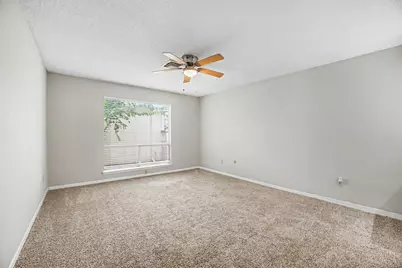11906 N Fairhollow Lane, Houston, TX 77043 - Photo 8
