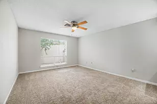 11906 N Fairhollow Ln, Houston, TX 77043 - Photo 8