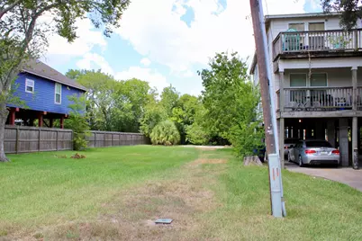 219 W 5th Street, Kemah, TX 77565 - Photo 10