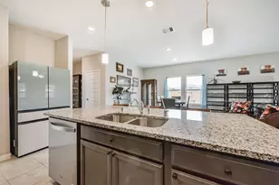 2501 Staplewood Spgs Dr, Pearland, TX 77089 - Photo 22
