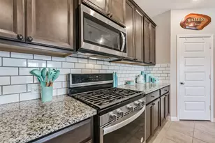 2501 Staplewood Spgs Dr, Pearland, TX 77089 - Photo 22