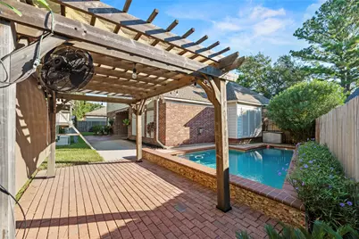 8311 Brighton Lake Lane, Houston, TX 77095 - Photo 28