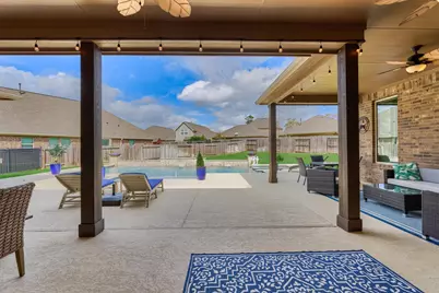 7402 Bethpage Lane, Spring, TX 77389 - Photo 10