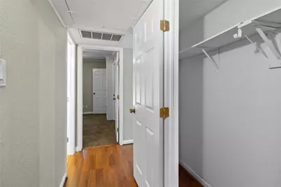 1901 S Voss Road #9, Houston, TX 77057 - Photo 18