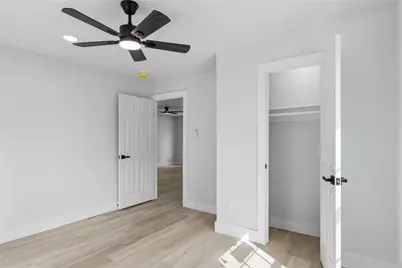 300 Hafer St, Baytown, TX 77520 - Photo 12