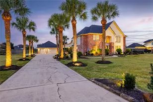 3913 Summer Manor Dr, League City, TX 77573 - Photo 2