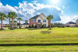 3913 Summer Manor Dr, League City, TX 77573 - Photo 48