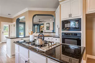 3913 Summer Manor Dr, League City, TX 77573 - Photo 16