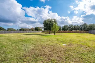 3913 Summer Manor Dr, League City, TX 77573 - Photo 46