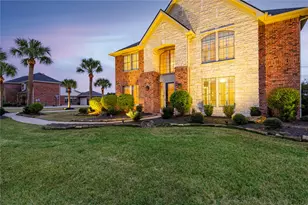 3913 Summer Manor Dr, League City, TX 77573 - Photo 4