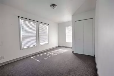 122 Ave E, Shiner, TX 77984 - Photo 30