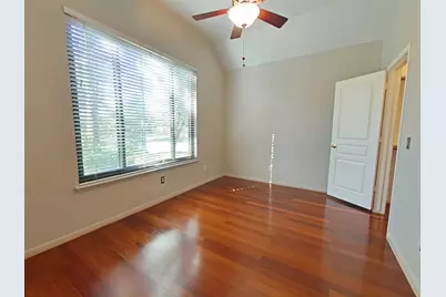 42 Tranquil Glade Place, The Woodlands, TX 77381 - Photo 20
