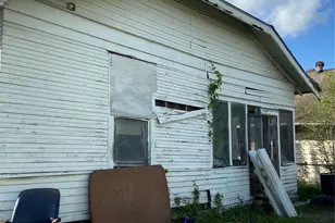 213 Hunt St, Houston, TX 77003 - Photo 16