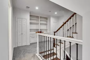 2525 Nantucket Dr, Houston, TX 77057 - Photo 24