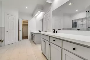 2525 Nantucket Dr, Houston, TX 77057 - Photo 32