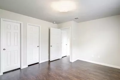 5627 Post Oak Manor Drive, Houston, TX 77085 - Photo 6