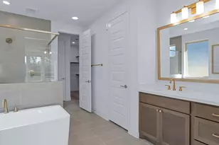 12596 Rosy Paintbrush Dr, Conroe, TX 77302 - Photo 18