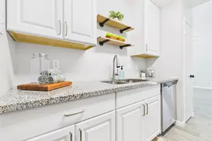 10315 Bushy Creek Dr, Houston, TX 77070 - Photo 8