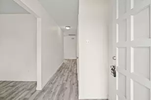 12831 Newberry St, Sugar Land, TX 77478 - Photo 4