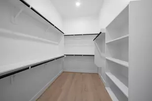 18047 Brennie Bird Ln, Conroe, TX 77302 - Photo 16