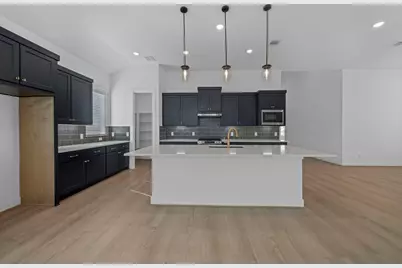 18047 Brennie Bird Lane, Conroe, TX 77302 - Photo 4