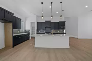 18047 Brennie Bird Ln, Conroe, TX 77302 - Photo 4